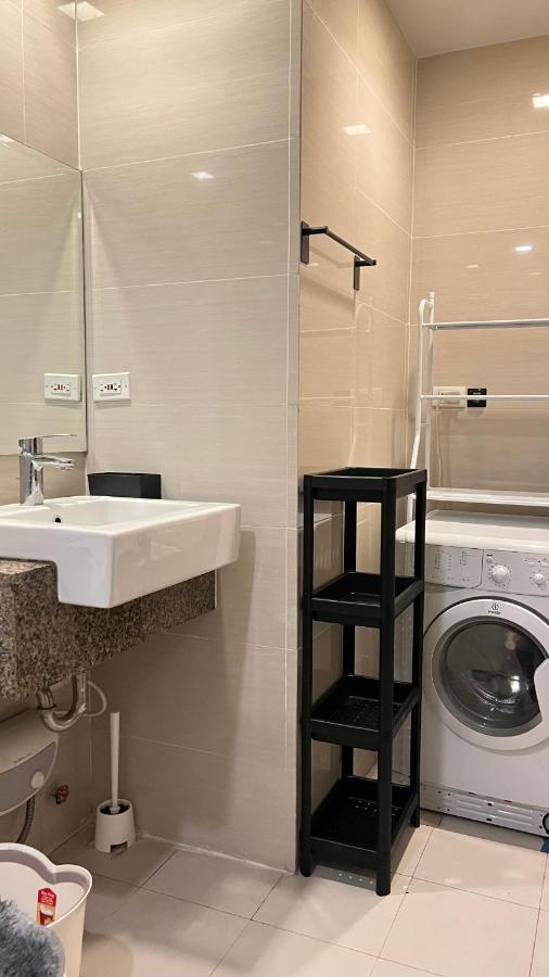 La Palazzo - Across Uptown Mall & Grand Hyatt Bgc Тагуиг Екстериор снимка